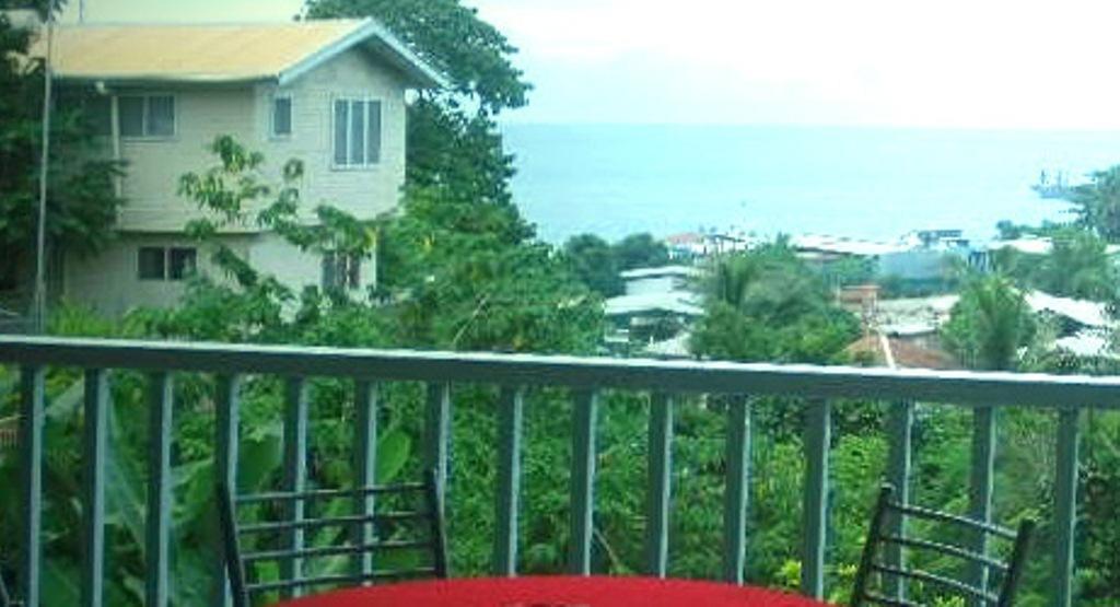 Red Mansion Comfort Inn Honiara Extérieur photo